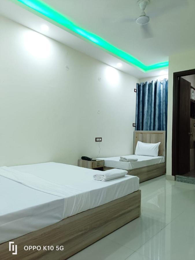 Travel Inn At Delhi Airport 뉴델리 외부 사진