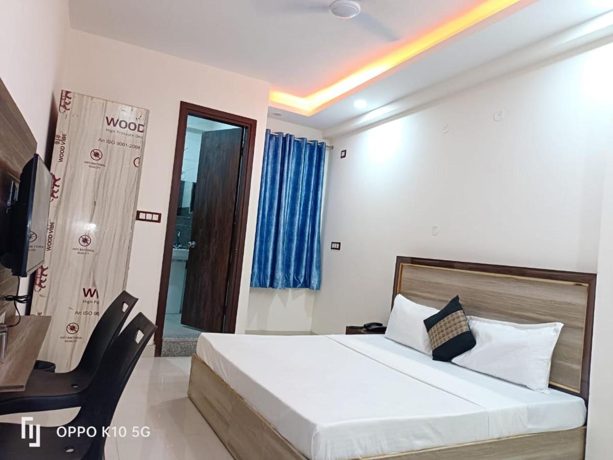 Travel Inn At Delhi Airport 뉴델리 외부 사진